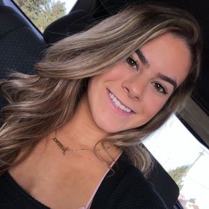 Meet your Posher, Jenna